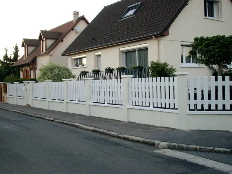 cloture verticale sur treilli